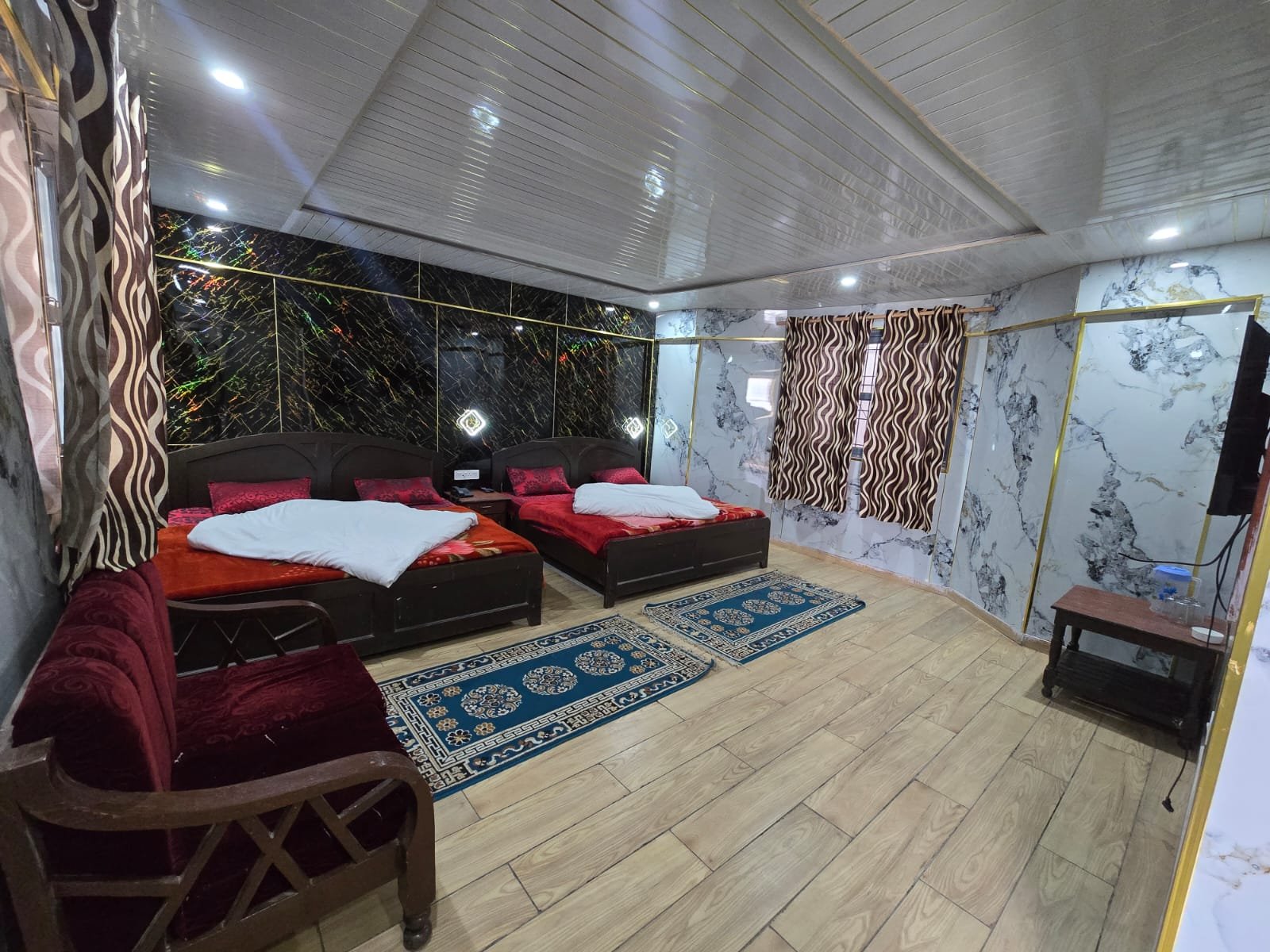 Deluxe Four Bed